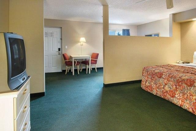 Red Roof Inn Ellenton - Bradenton Ne Δωμάτιο φωτογραφία